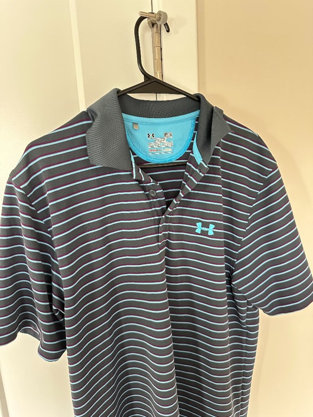 Striped Aqua Blue Under Armour Golf Polo - Size Medium